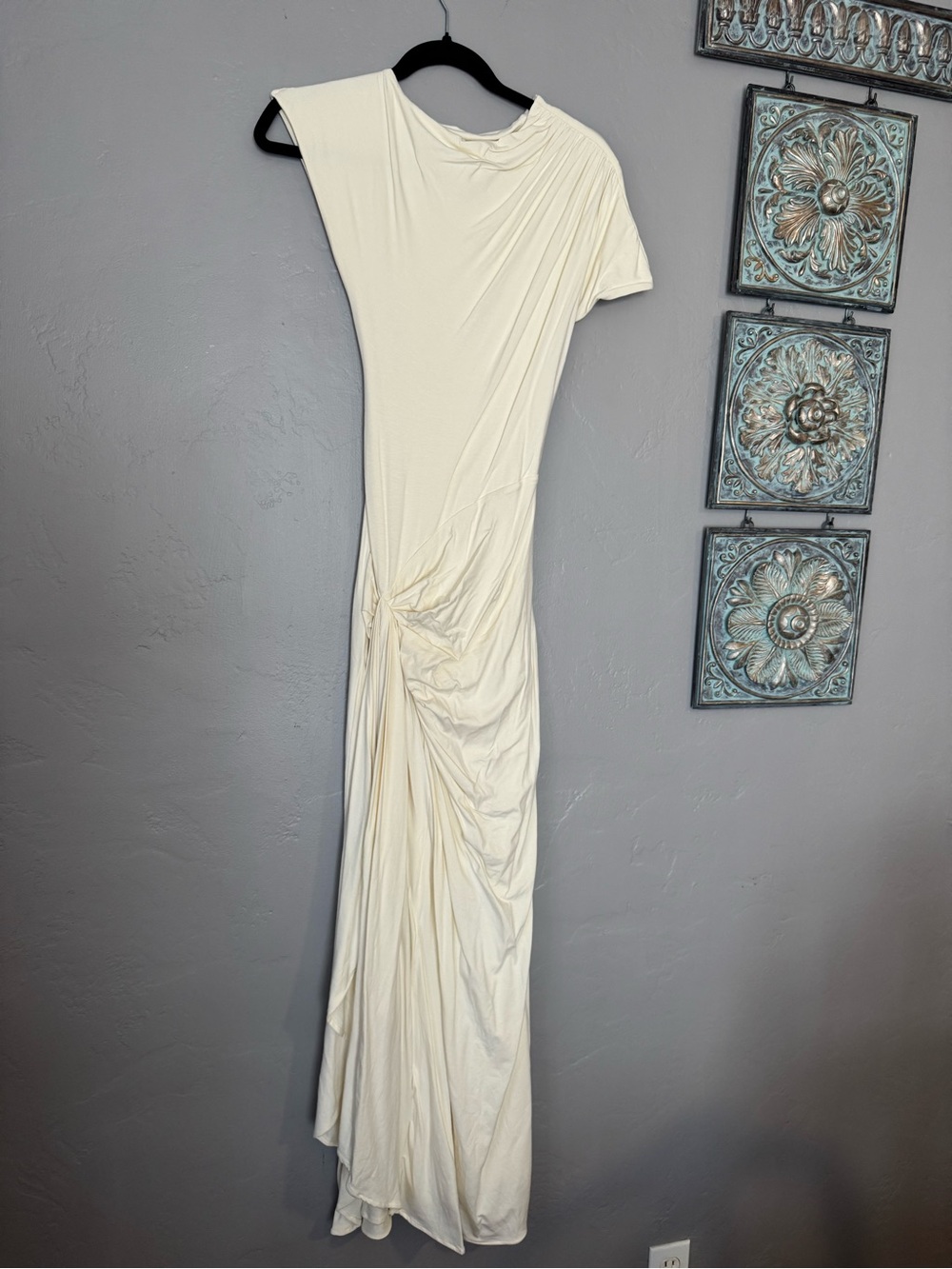 Venus - Picture 2 of 4